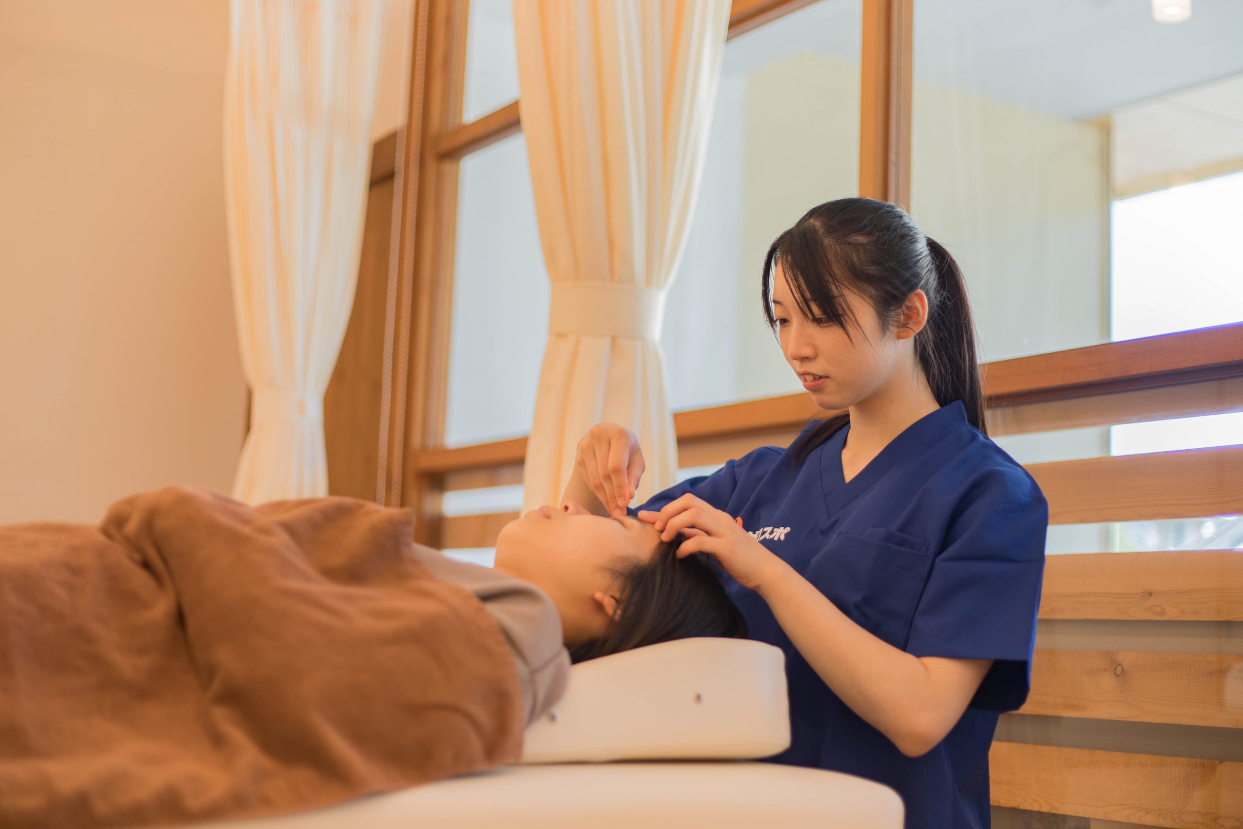 美容鍼 イメージ