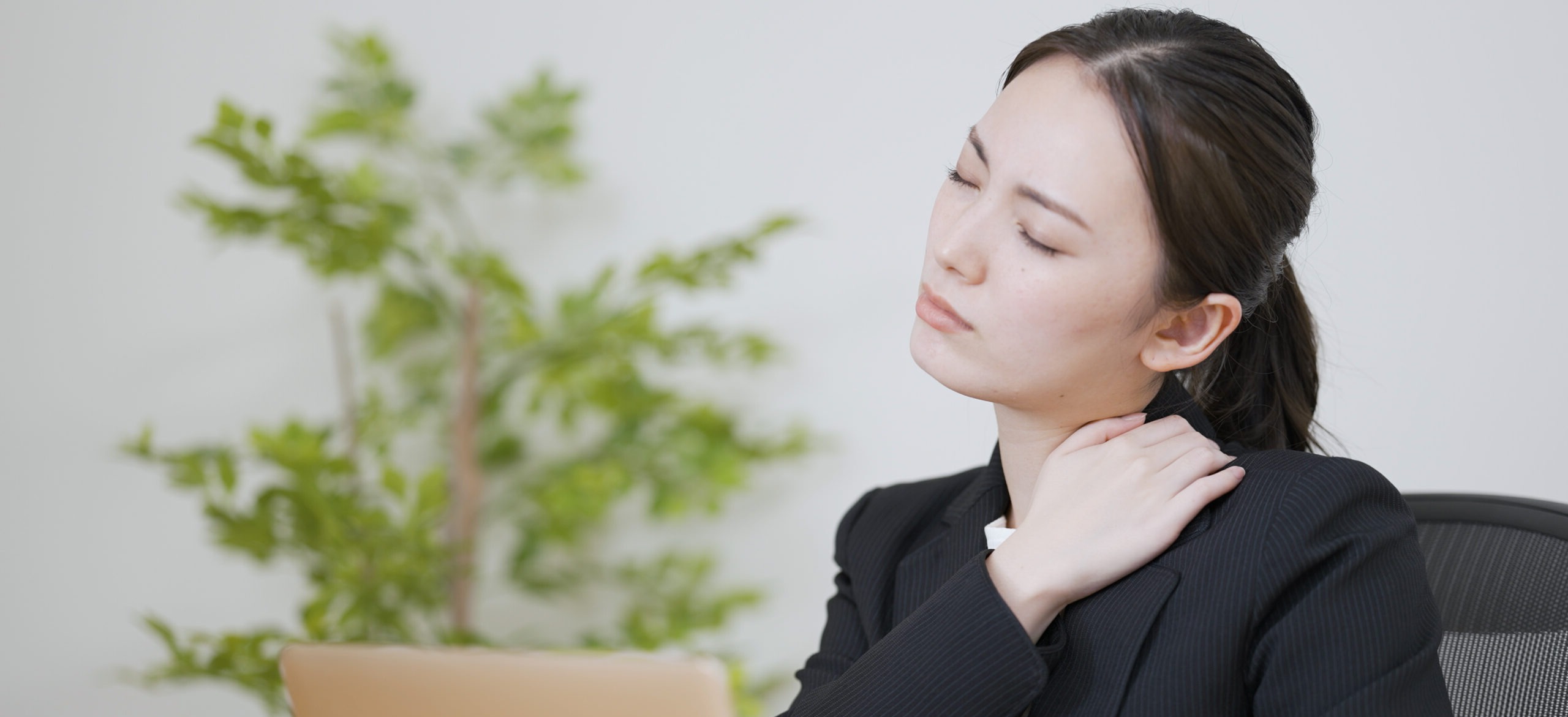 肩こり イメージ